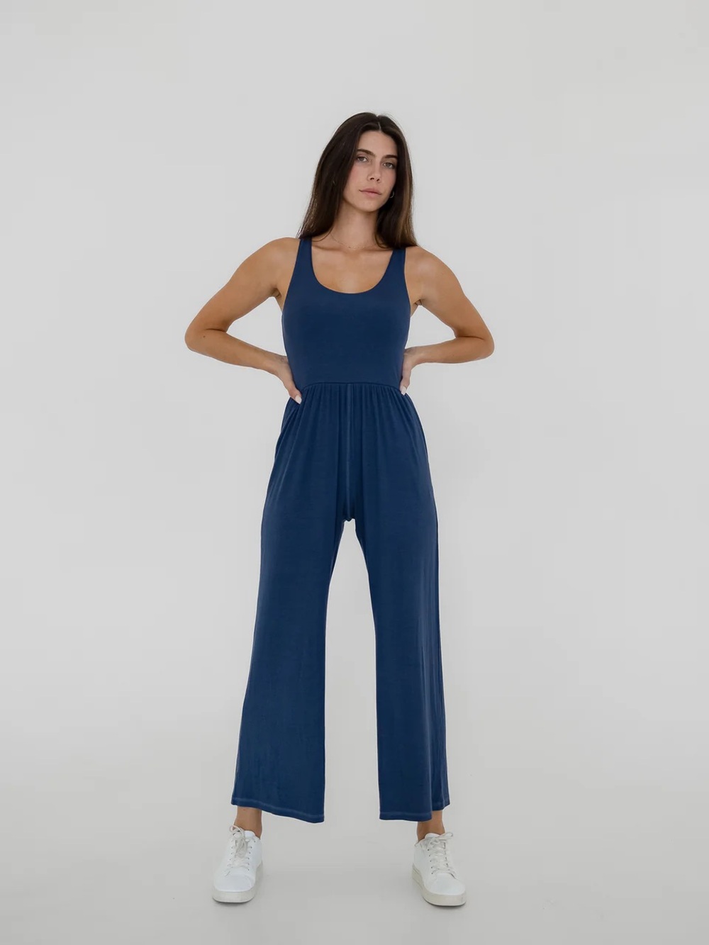 Imbodhi Scoop-Neck Navy Wide-Leg Jumpsuit small